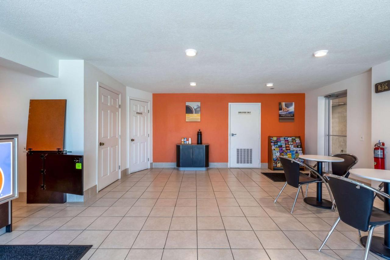 Motel 6-Houston, Tx - East Eksteriør billede